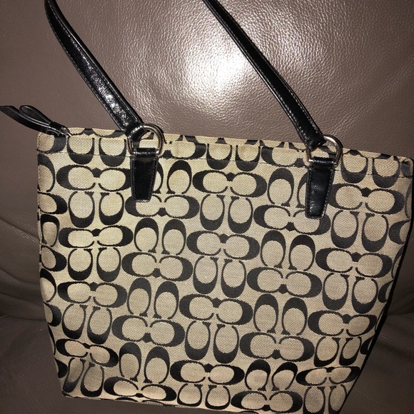 Coach Bag - Picture 2 of 2